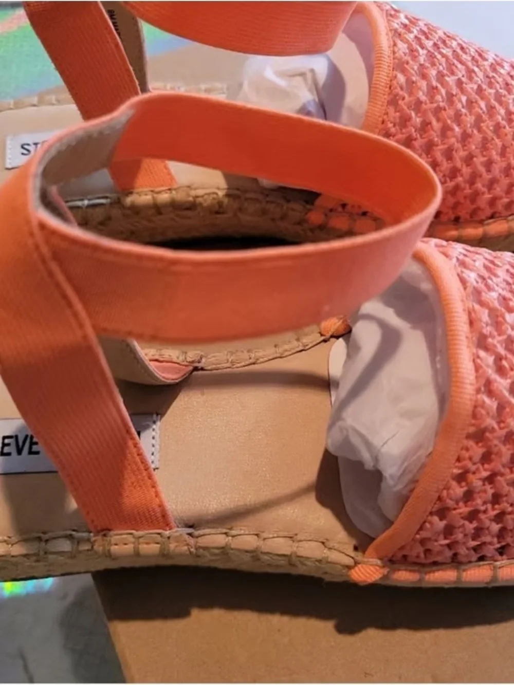 N/A lightweight woven